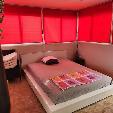アパート Tenerife Ruim Duplex-appartement In Cho, Arona *